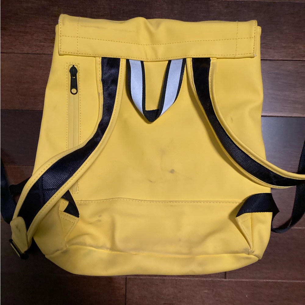 Hunter for Target Yellow Backpack - Picture 6 of 10